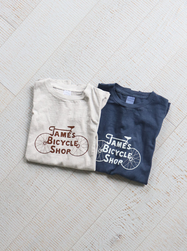 Ordinary fits　PRINT-T JAMES BYCYCLE SHOP/OF-C019